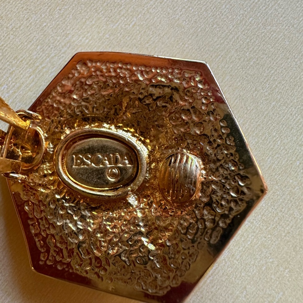 Escada large vintage earrings clips